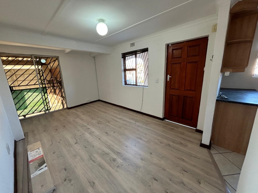 2 Bedroom Property for Sale in Highbury Park Western Cape